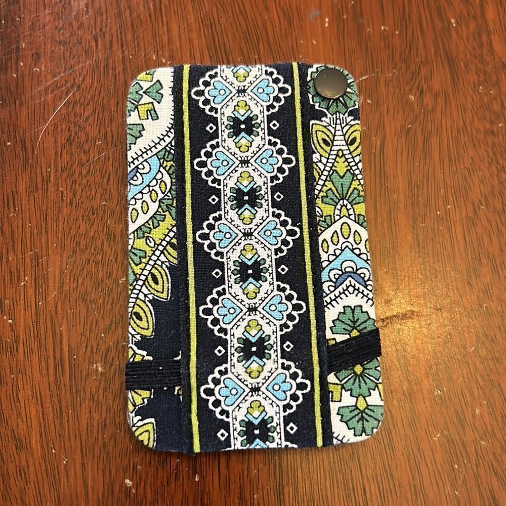 Vera Bradley green navy paisley shoulder bag 14” X  10” w/ matching card holder - Picture 12 of 12